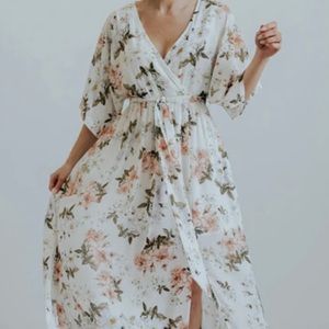 Baltic Born dress, long and flowy, floral pattern, brand new, size Medium